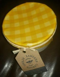 Trader Joe's Beeswax Blend Candle Coconut oil, Soy Wax, Lead
